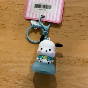 NWT Sanrio Pochacco figure lights up keychain